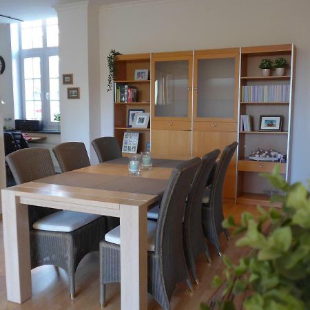 Belarte Framing Shop, Spacious Apartment With Garage In The Heart Of Ieper Luaran gambar